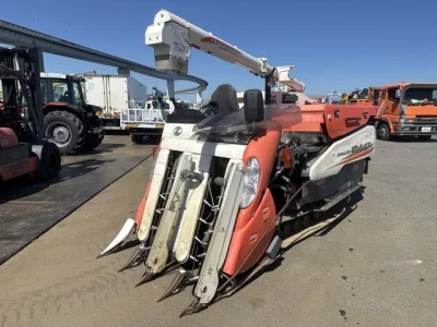 KUBOTA KUBOTA