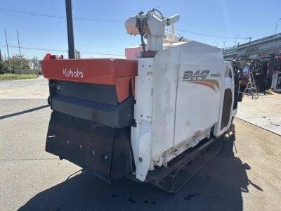 KUBOTA KUBOTA