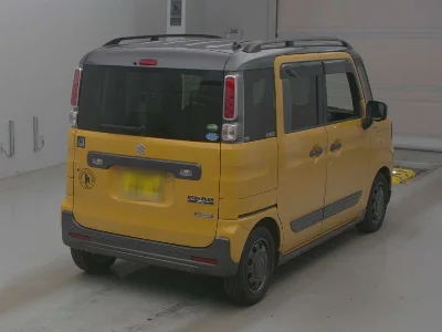Suzuki Spacia Gear