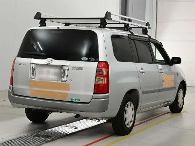 Toyota Succeed