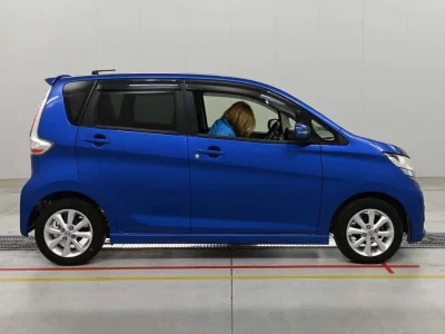 Статистика аукционов Nissan Dayz