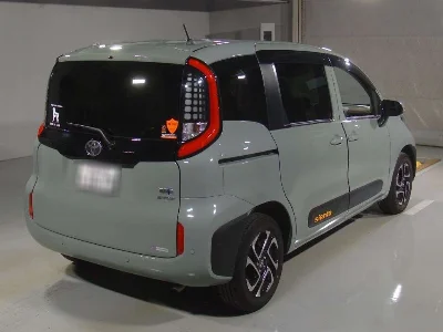 Toyota Sienta