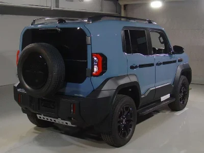 Toyota Land Cruiser FJ