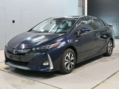 Toyota Prius PHV