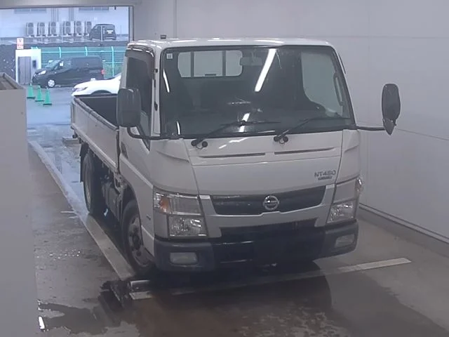 Nissan NT450 ATLAS  с аукциона в Японии
