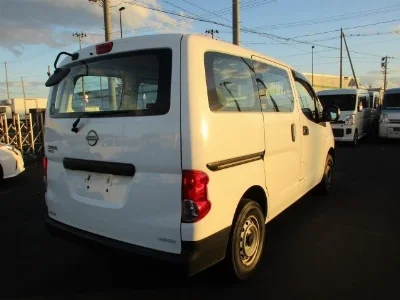 Nissan NV200
