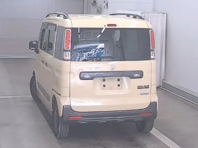 Suzuki Spacia Gear