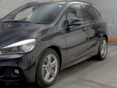 BMW 2 SERIES