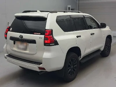 TOYOTA LAND CRUISER PRADO 2