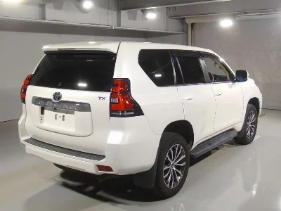 TOYOTA LAND CRUISER PRADO 2