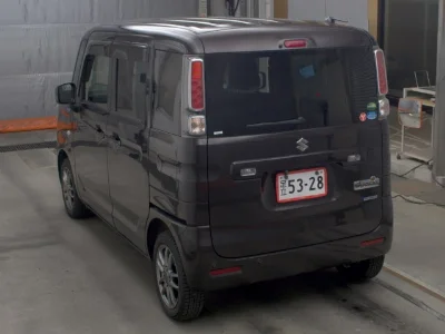 Suzuki Spacia