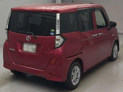 TOYOTA TANK