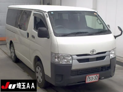Toyota HiAce Van