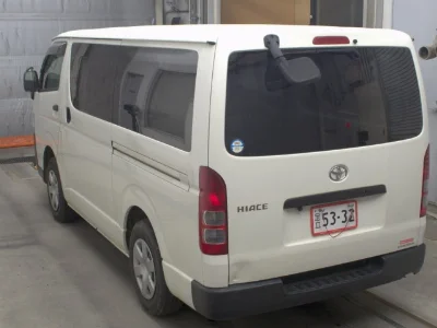 Toyota HiAce Van