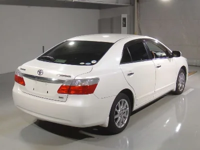 TOYOTA PREMIO
