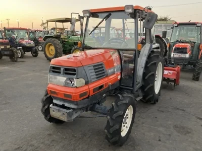 KUBOTA KUBOTA