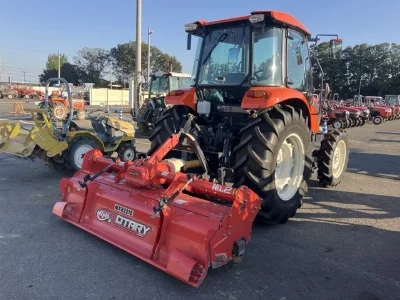 KUBOTA KUBOTA