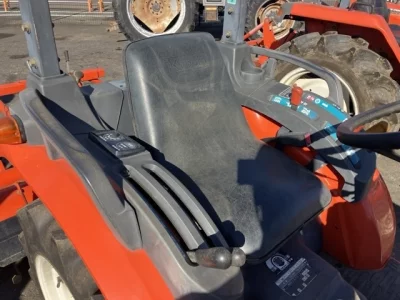 KUBOTA KUBOTA