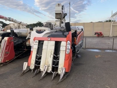KUBOTA KUBOTA