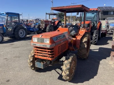 KUBOTA KUBOTA
