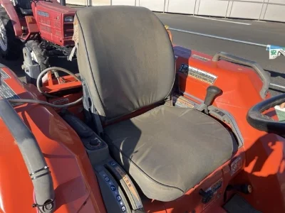 KUBOTA KUBOTA