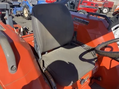 KUBOTA KUBOTA
