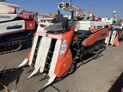 KUBOTA KUBOTA