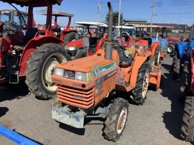KUBOTA KUBOTA
