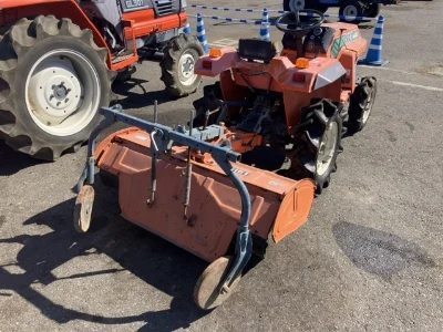 KUBOTA KUBOTA