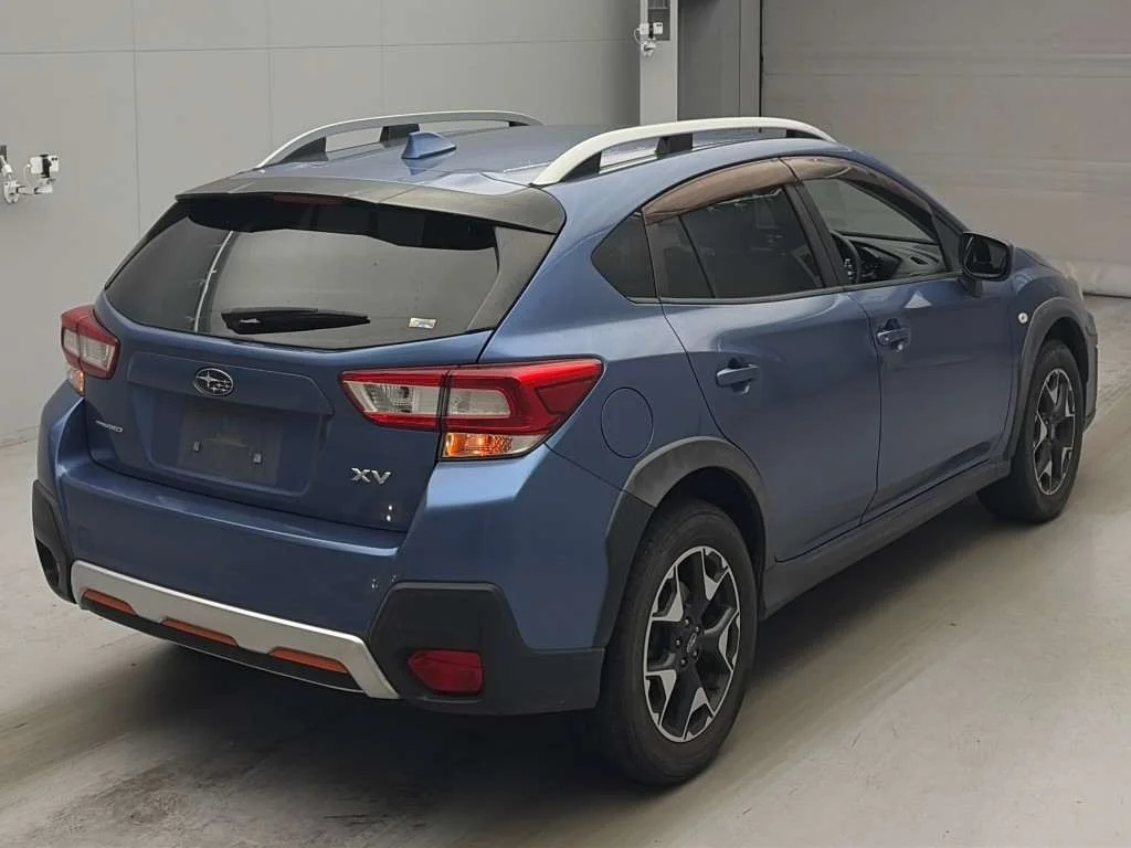 Subaru XV  с аукциона в Японии