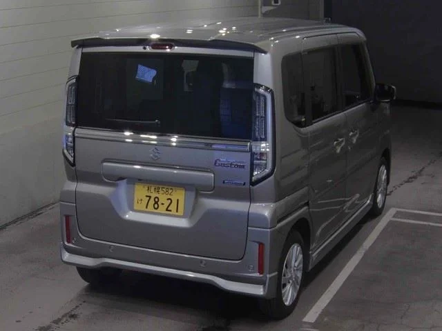 Suzuki Spacia Custom 2024