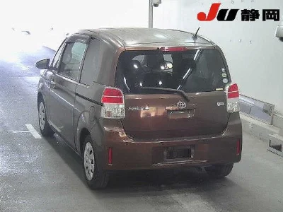 TOYOTA SPADE