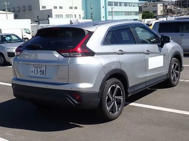 Mitsubishi Eclipse Cross  с аукциона в Японии