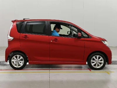 Статистика аукционов Nissan Dayz