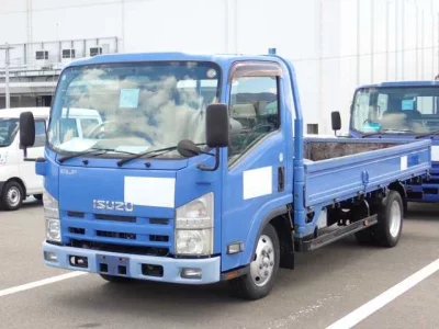 Isuzu Elf