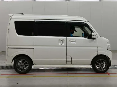 Статистика аукционов Suzuki Every