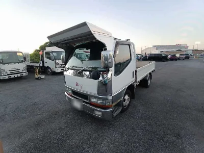 Mitsubishi Fuso Canter