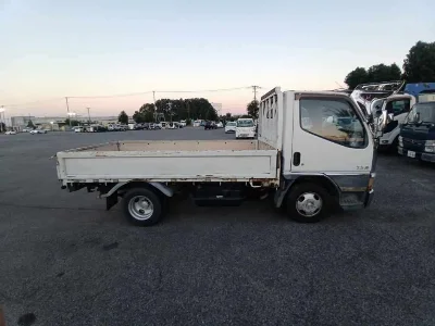 Mitsubishi Fuso Canter