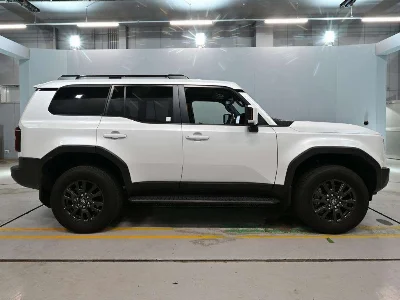 TOYOTA LAND CRUISER 250