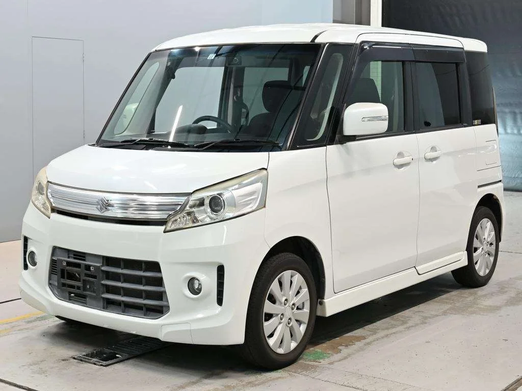 Suzuki Spacia Custom 2013
