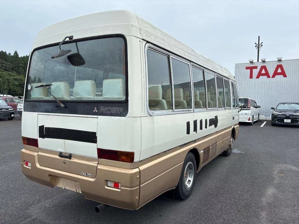 Mitsubishi FUSO ROSA  с аукциона в Японии