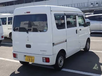 Статистика аукционов Suzuki Every