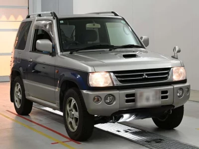 Mitsubishi Pajero Mini