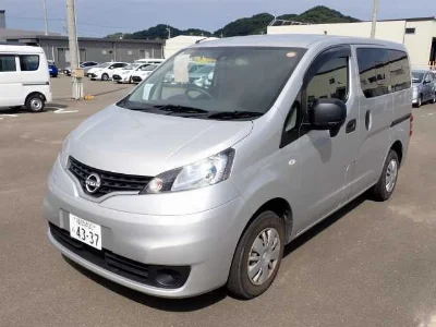 NISSAN NV200 1