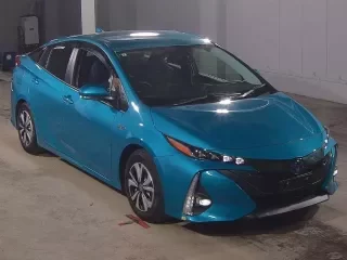 TOYOTA PRIUS PHV
