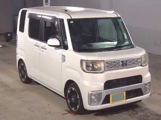 TOYOTA PIXIS MEGA