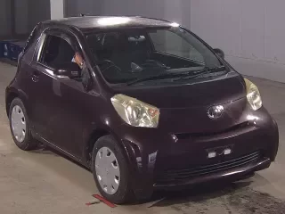 TOYOTA IQ