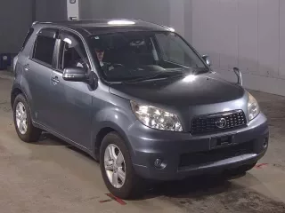 TOYOTA RUSH