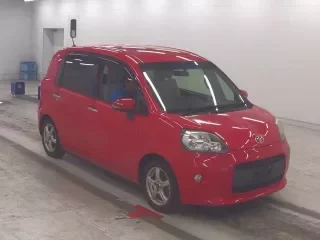 TOYOTA PORTE 1