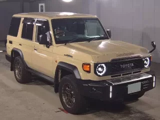 TOYOTA LAND CRUISER